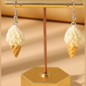 Women's/Girl's Fun Resin Ice Cream Cone Charm 3D Hook Dangle Earrings